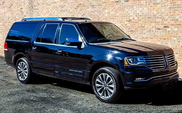 02 Our Fleet | Charleston Black Cab Company